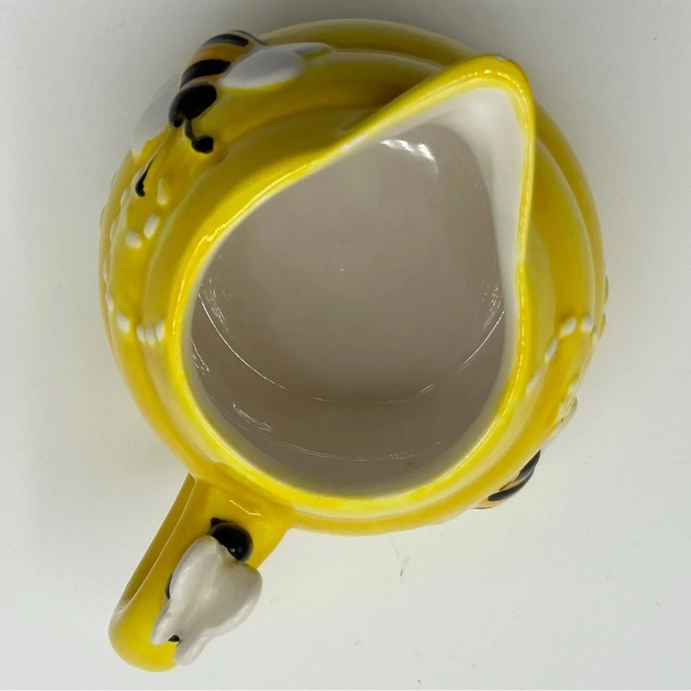 Pier 1 Imports Hand Painted Dolomite‎ Yellow Bee Honeycomb Creamer - Picture 7 of 15